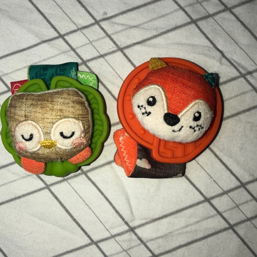 Infantino wrist/ankle baby toy